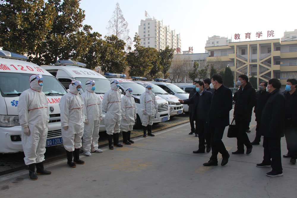 2020-02-03 市委常委、县委书记任刚来我院指导工作 045.JPG