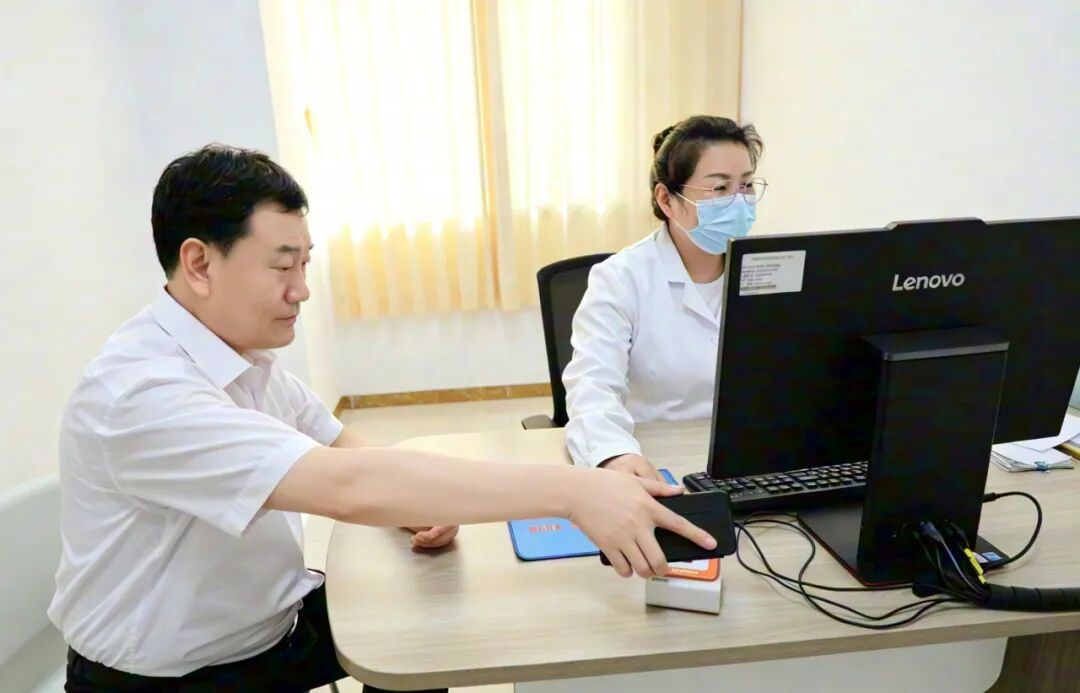 图片2.png 图片2.png